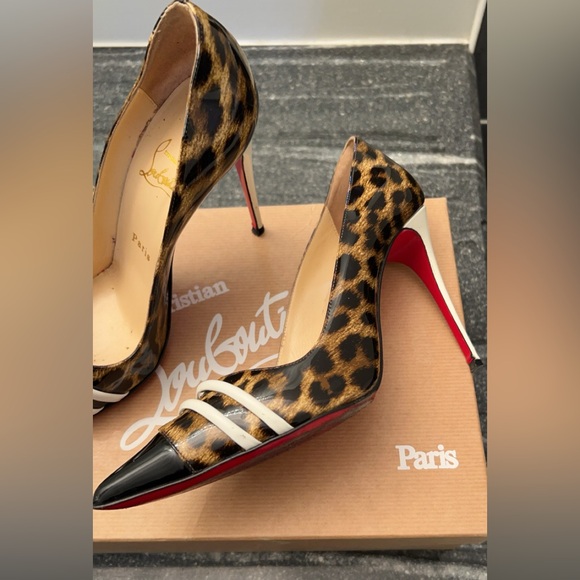 Christian Louboutin Pumps - Picture 4 of 8